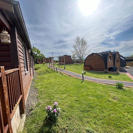 Hotel Hedgehog Glamping Pod School House Farm Leighton  Exterior foto