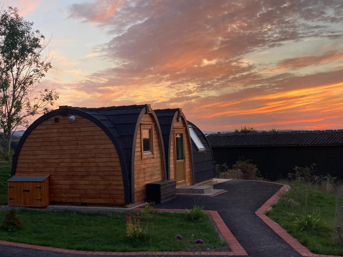 Hotel Hedgehog Glamping Pod School House Farm Leighton  Exterior foto